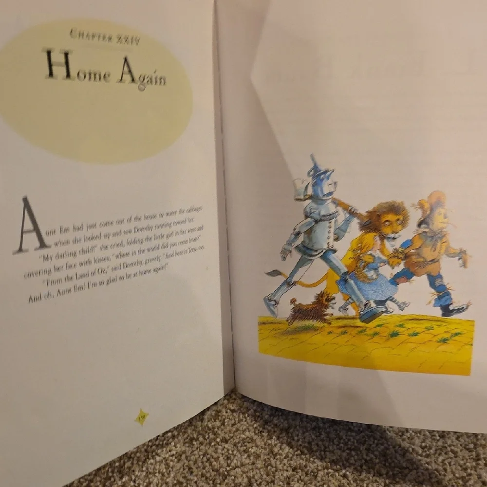 The Wonderful Wizard of Oz Centenary Edition Hardvover And Illustrated Book